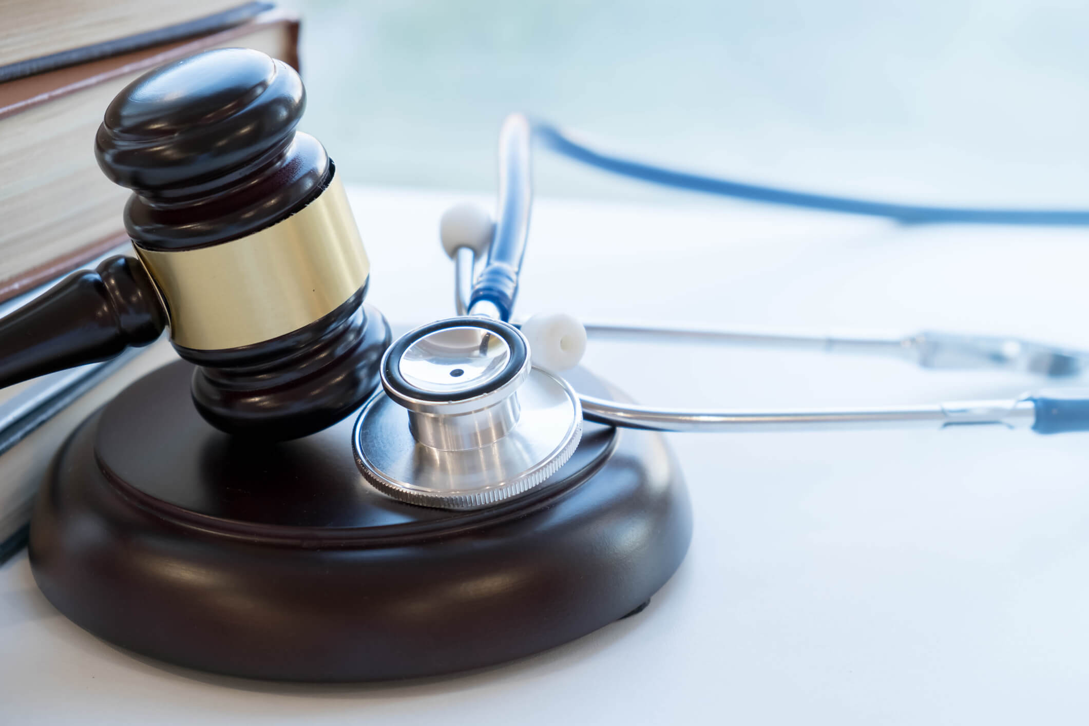 Stethoscope and gavel, representing medical malpractice.